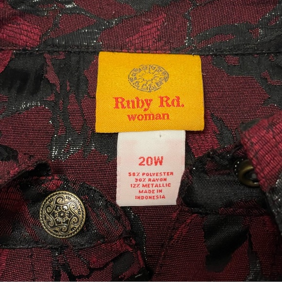 RUBY RD. Red & Black Metallic Abstract Snap Up Jacket Sz 20W - Picture 7 of 7